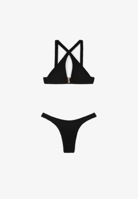 BIKINI MAGGIE IN BLACK
