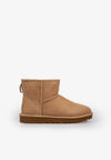 UGG | BOTAS W CLASSIC MINI II - Scalpers