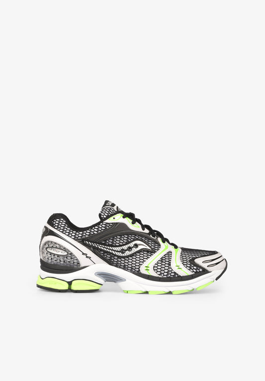 SNEAKERS PROGRID TRIUMPH 4