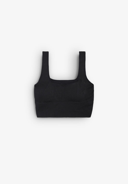 BORN LIVING YOGA | TOP YAMI - Scalpers