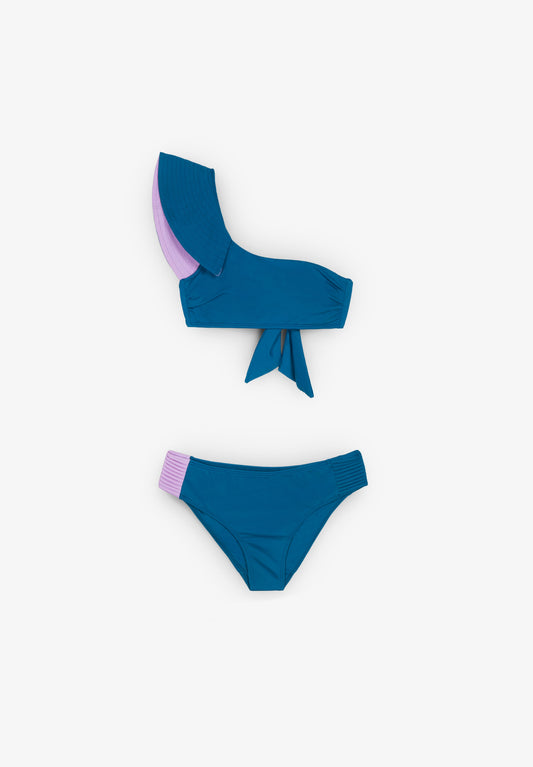 BIKINI TANGO