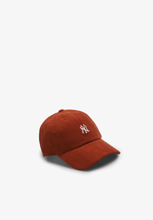 GORRA MLB NEW YORK YANKEES CORD BASE RUNNER ’47 CLEAN UP