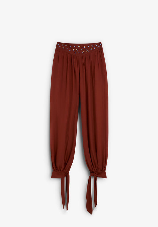PANTALÓN BOMBACHO APLIQUES