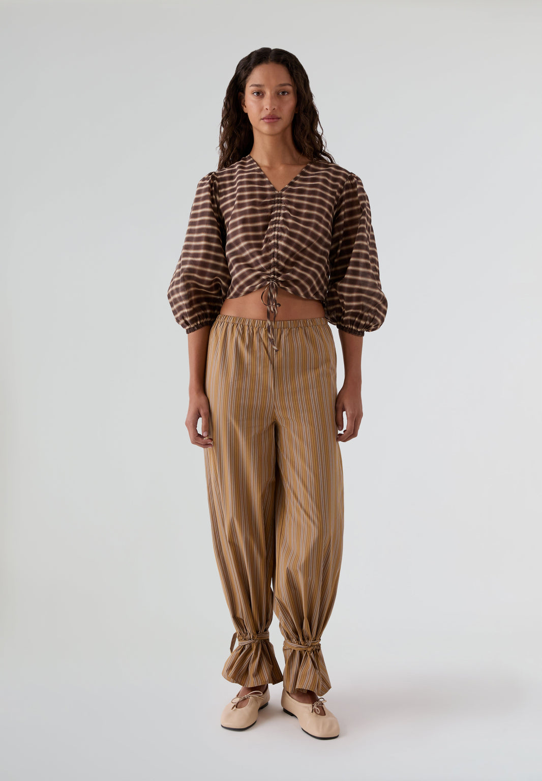 CHECK V-NECK BLOUSE