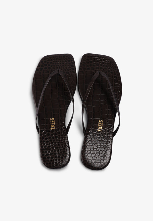 SANDALIA SQUARE TOE LILY CROC