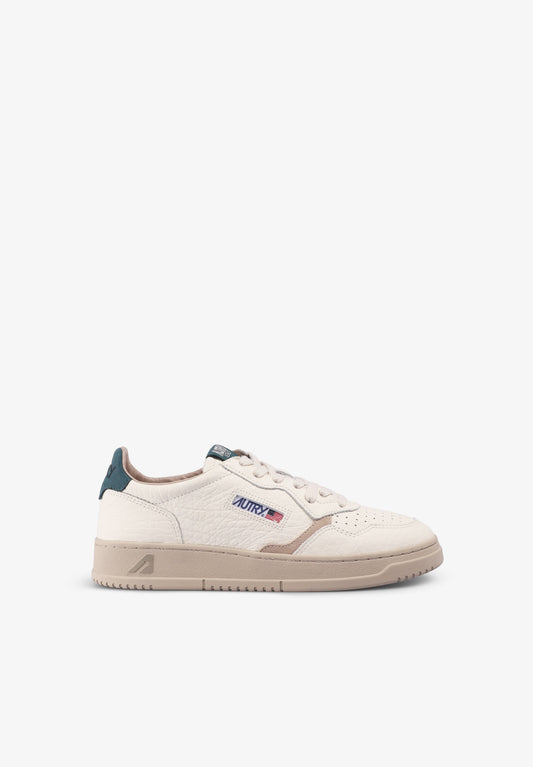 SNEAKERS MEDALIST LOW NABUK HOMBRE