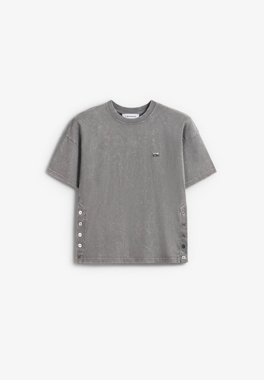 NAEVA T SHIRT