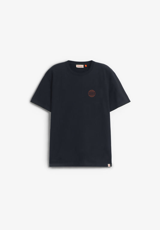 REVOLUTION | T-SHIRT APPLICATION