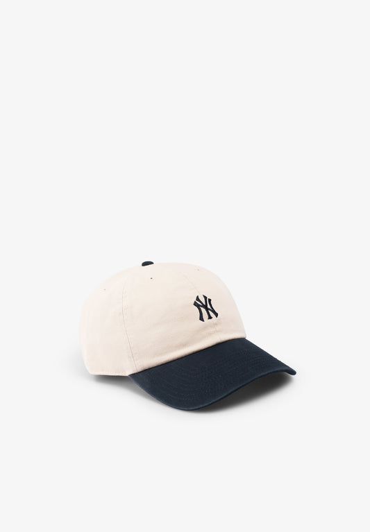 BASE RUNNER '47 CLEAN UP NEW YORK YANKEES