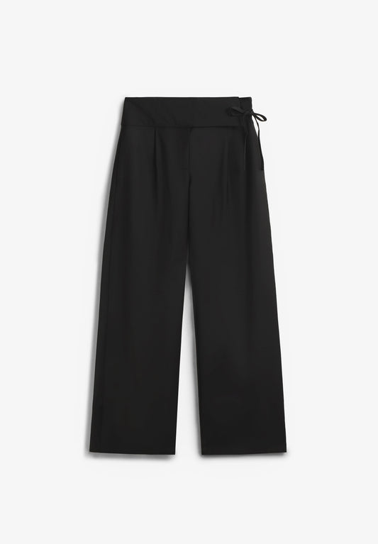 BLACK YURI PANTS