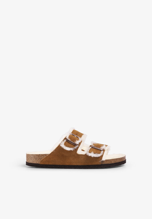 BIRKENSTOCK | SANDÁLIAS ARIZONA SHEARLING PELE FAUX SUEDE PARA MULHER
